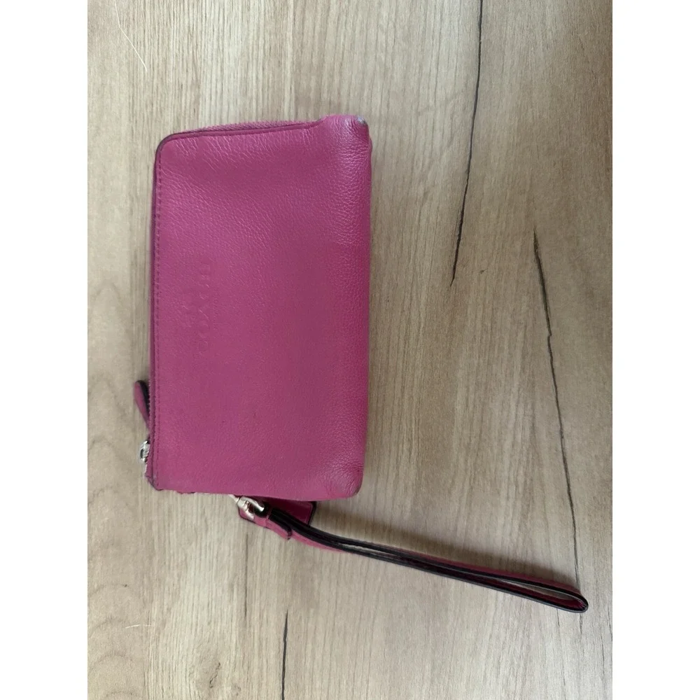 Coach Double‎ Corner Zip Pebble Leather Wristlet Dahlia - F64130 READ F